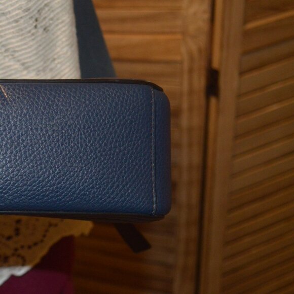 Michael Kors Blue Pebbled Leather Crossbody Bag Cooper Man Purse - Picture 11 of 15